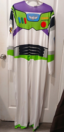 Disney pixar buzz - buzz, lightyear
