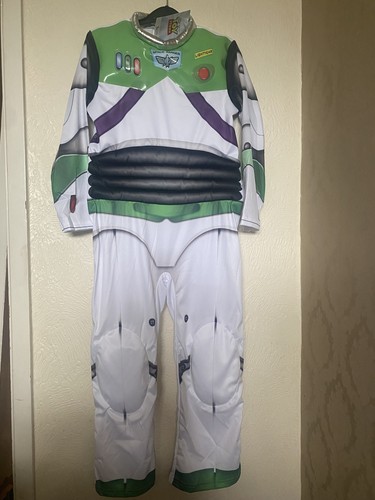 Toy story buzz - story, lightyear