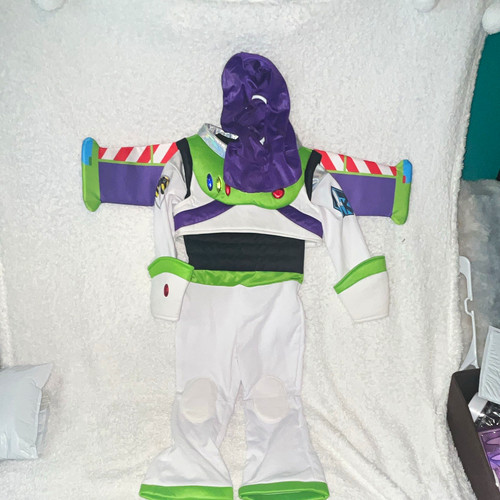 Buzz lightyear complete outfit - lightyear,