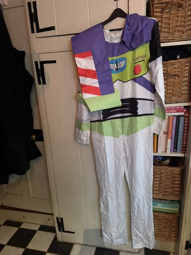 Toys story buzz - buzz, lightyear